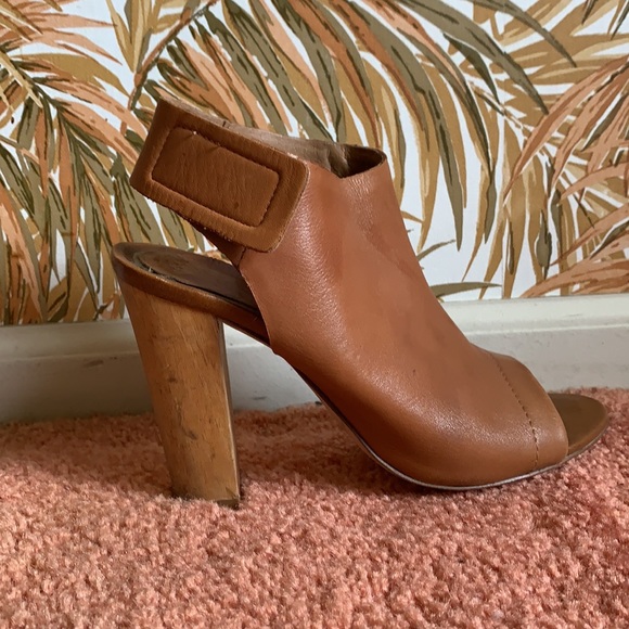 ALDO Open Toe Leather Chunky Heel - Brown Size 8.5 - Picture 2 of 4